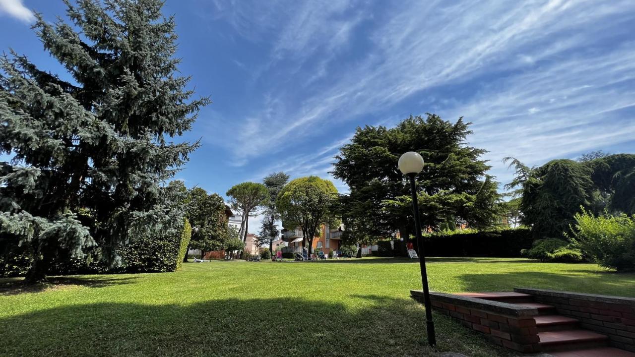 Premium Apartments Peschiera Peschiera del Garda Exterior foto