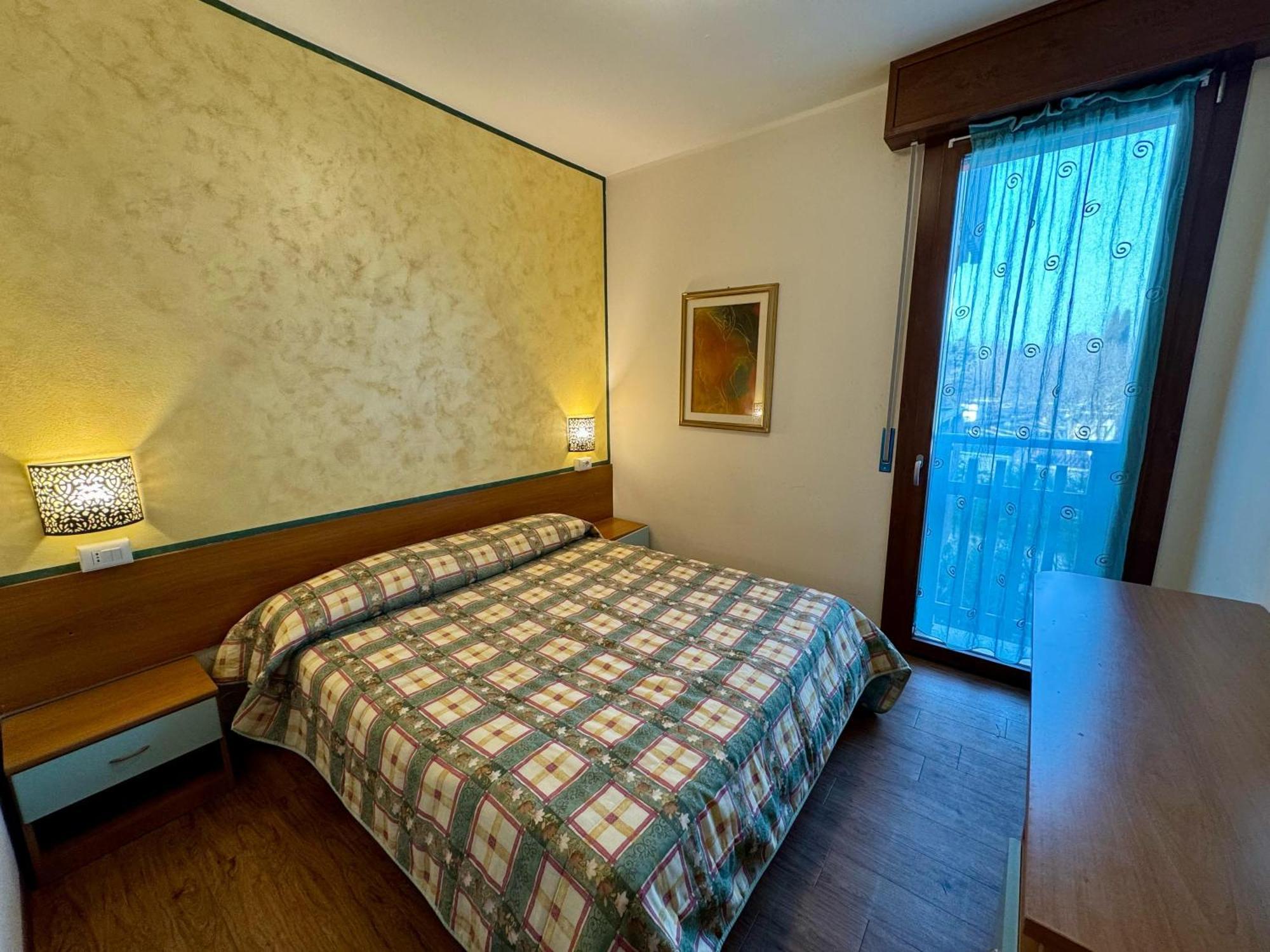 Premium Apartments Peschiera Peschiera del Garda Exterior foto